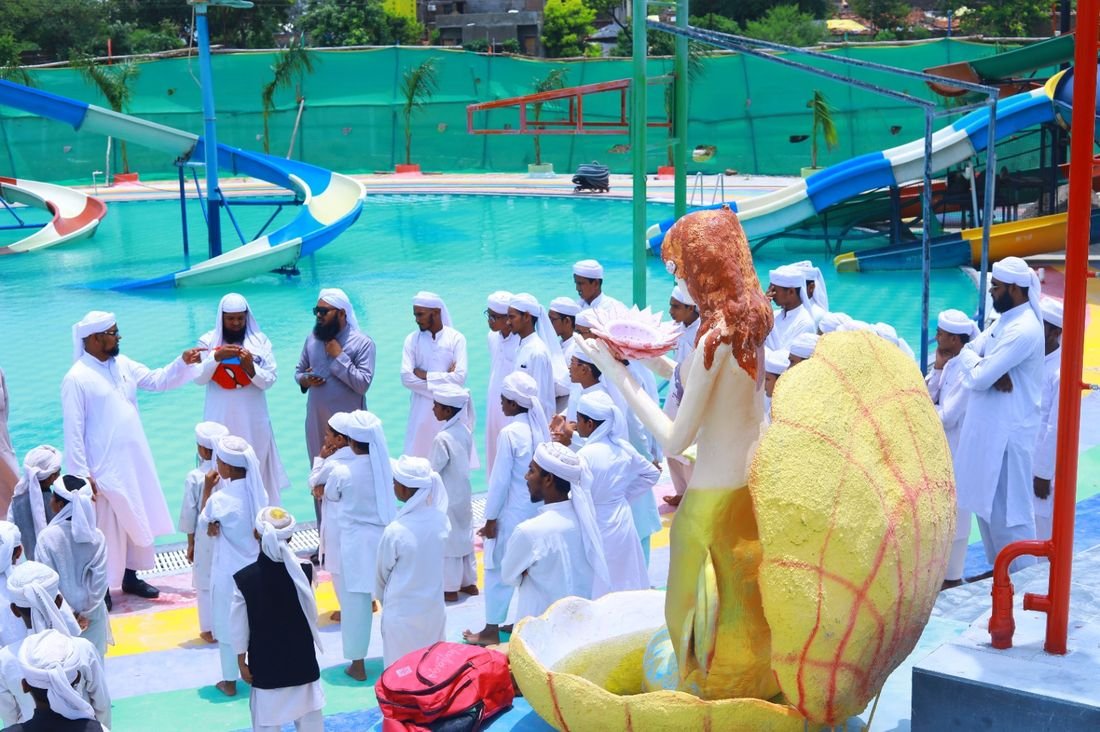 Group outing at water park